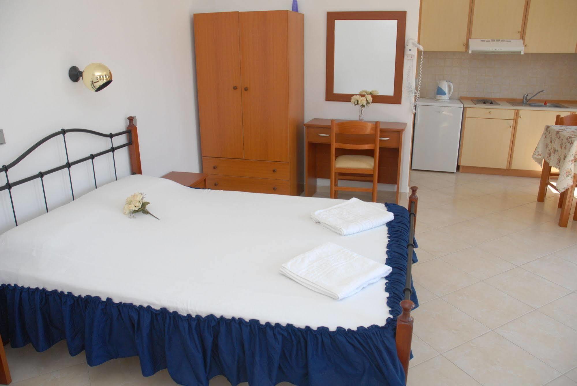 Tilos Fantasy Livadia  Екстер'єр фото